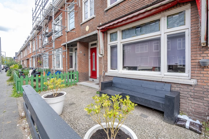 Foto 29 van Nieuwenhoornstraat 64-A