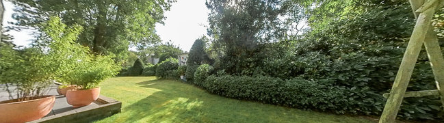 Bekijk 360° foto van Tuin van Stresemann-Nes 19