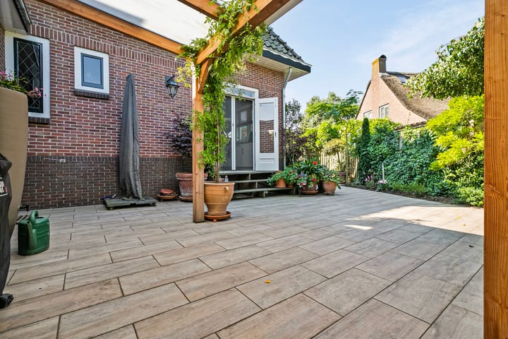 Foto 30 van Landlustweg 2