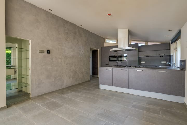 Foto 18 van Parnashofweg 35