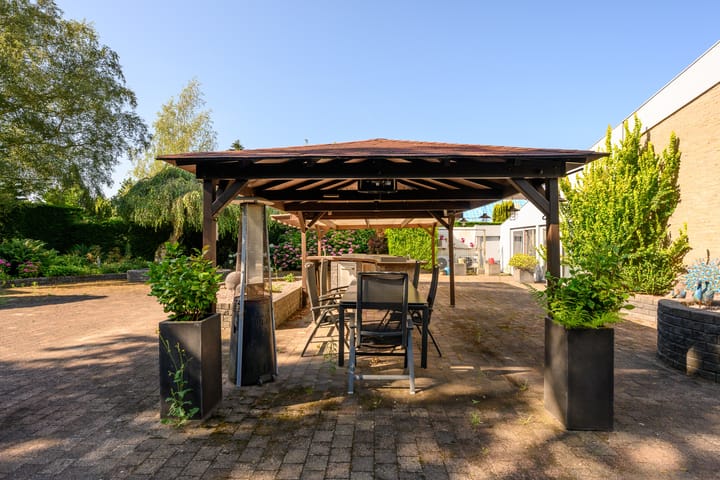 Foto 22 van Parnashofweg 35