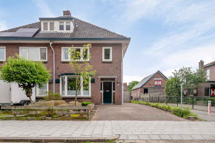 Foto 1 van Van der Griendtlaan 6