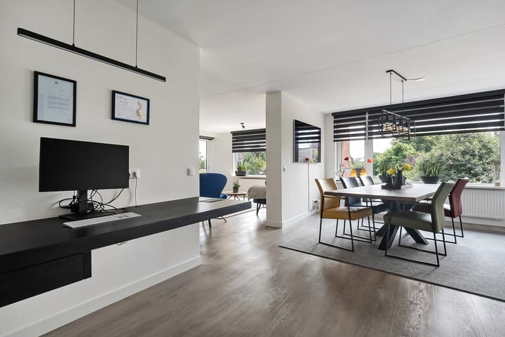 Foto 23 van Burgemeester Schuitestraat 118