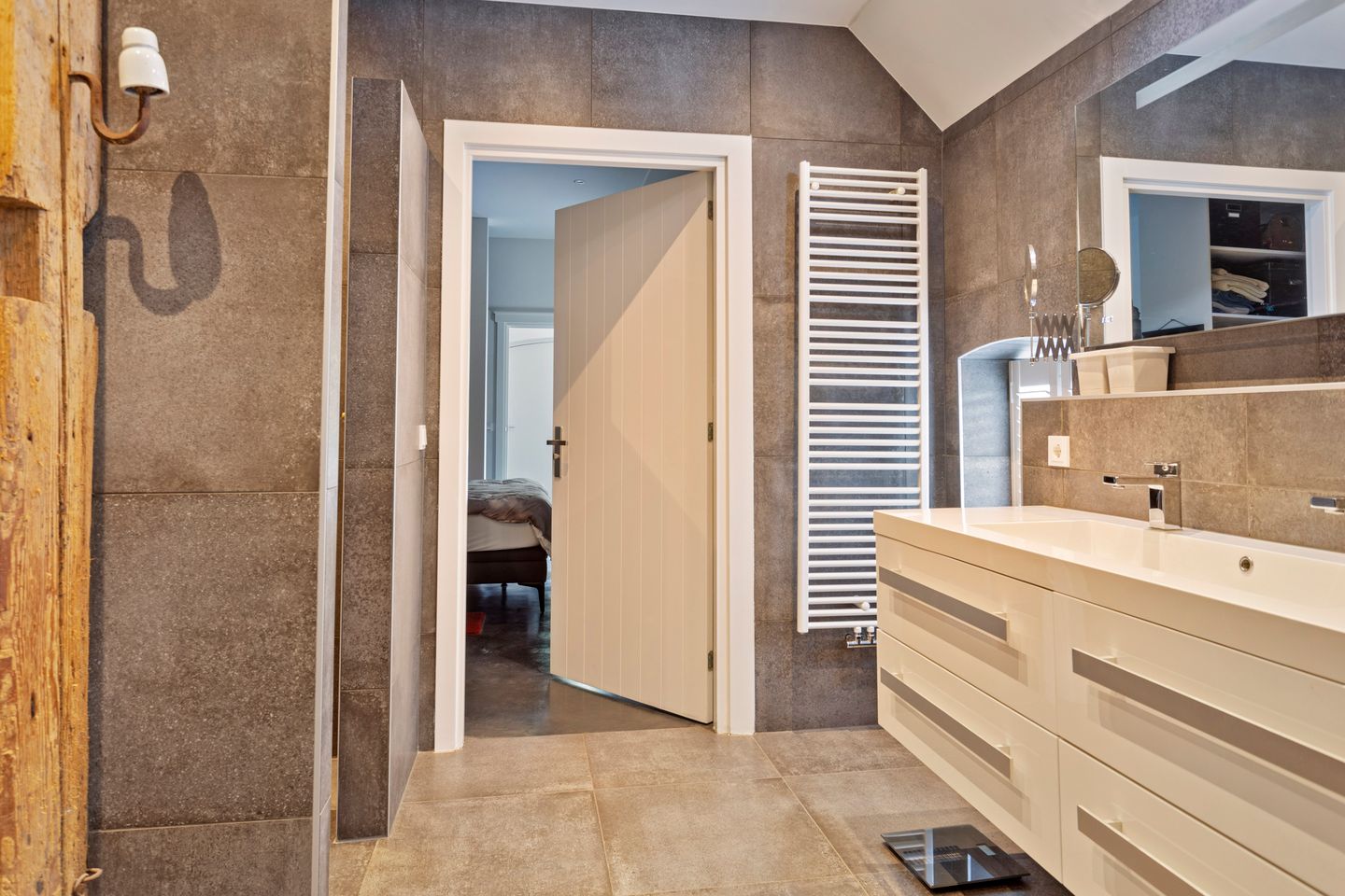 Photo 25 of Bellertstraat 22