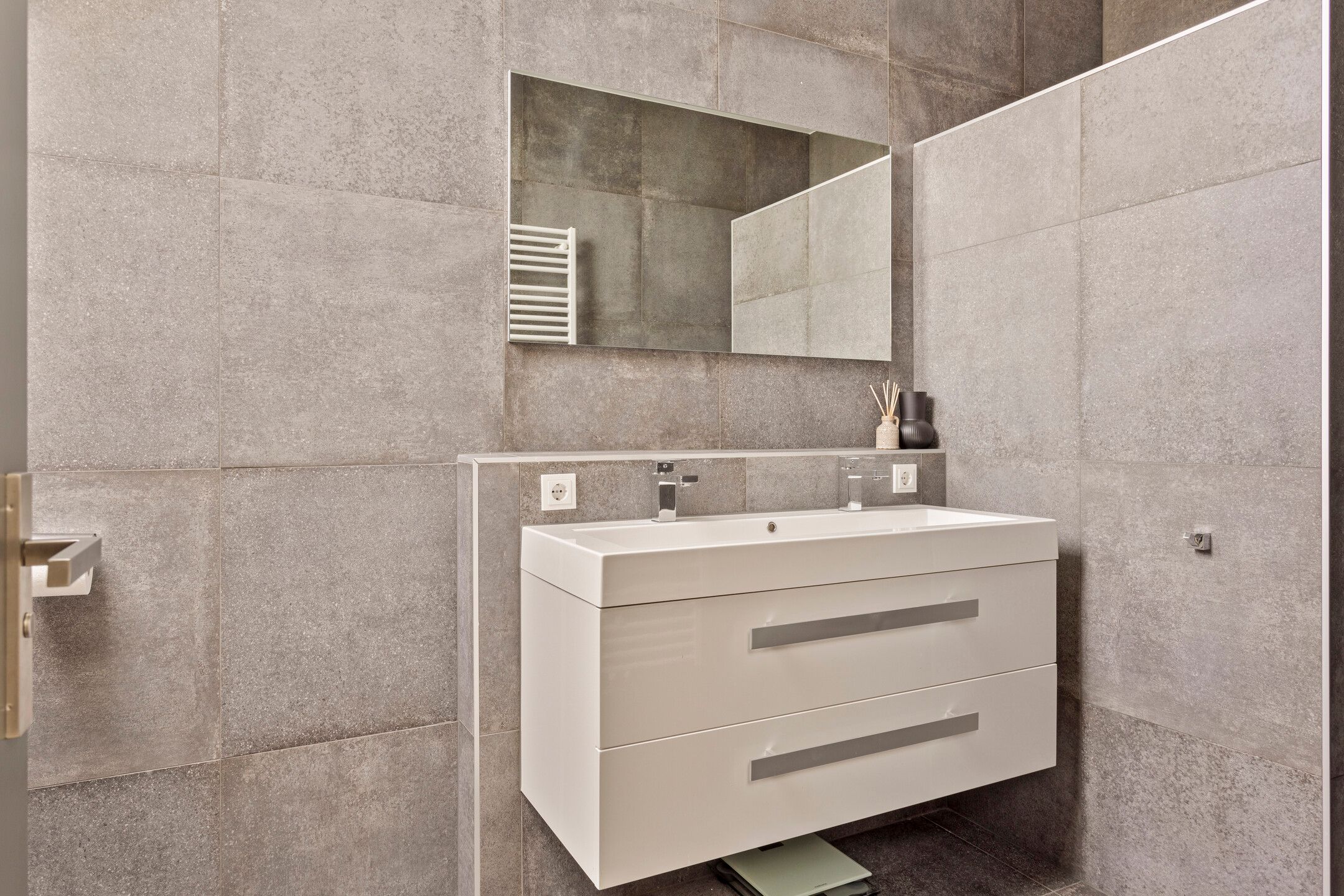 Photo 36 of Bellertstraat 22