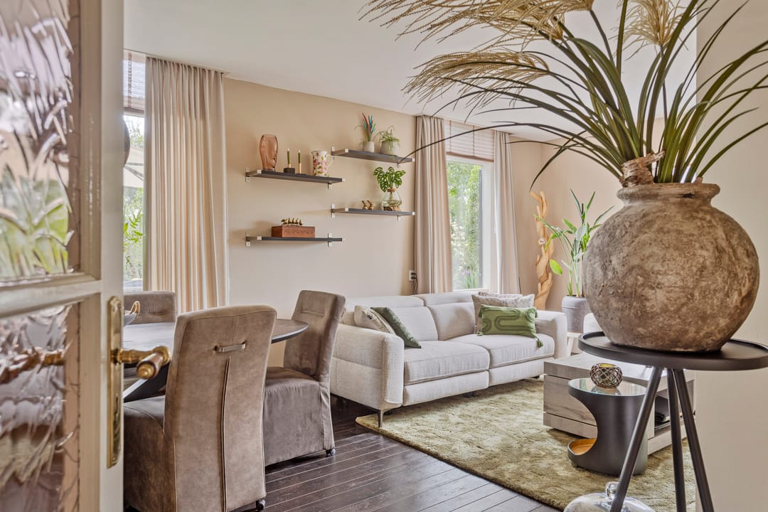 Photo 47 of Bellertstraat 22