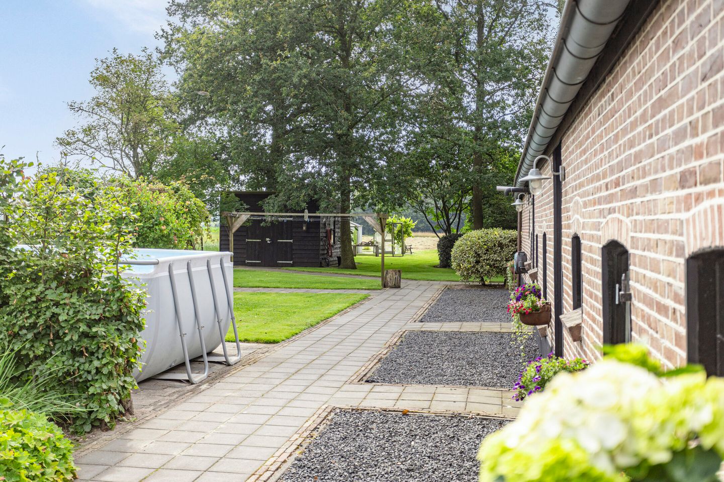 Photo 80 of Bellertstraat 22