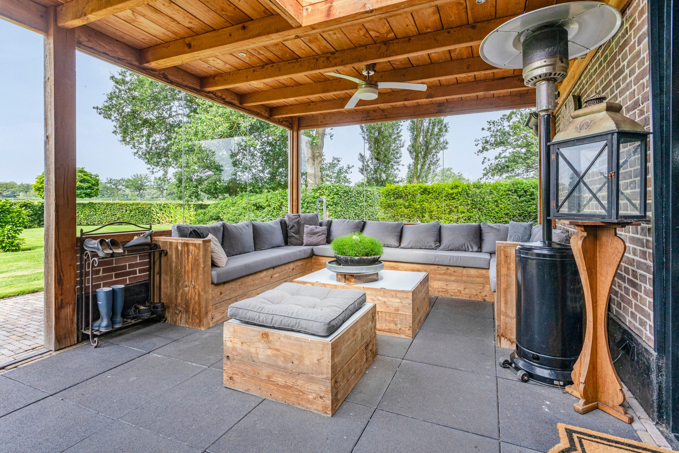 Photo 84 of Bellertstraat 22