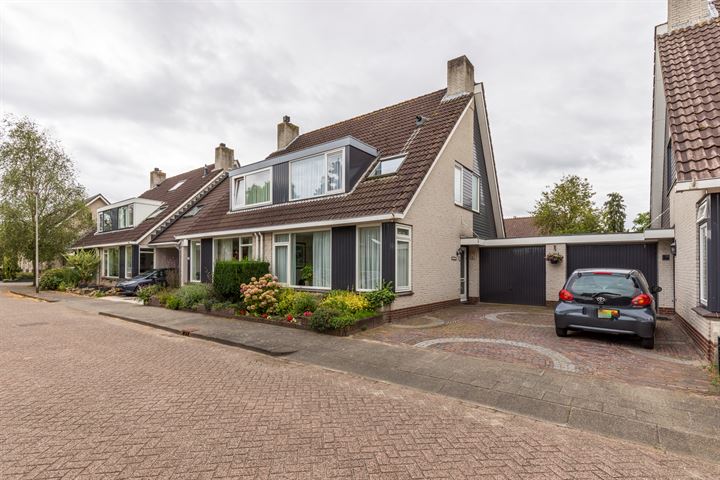 Bekijk foto van Dr. Nolensstraat 17