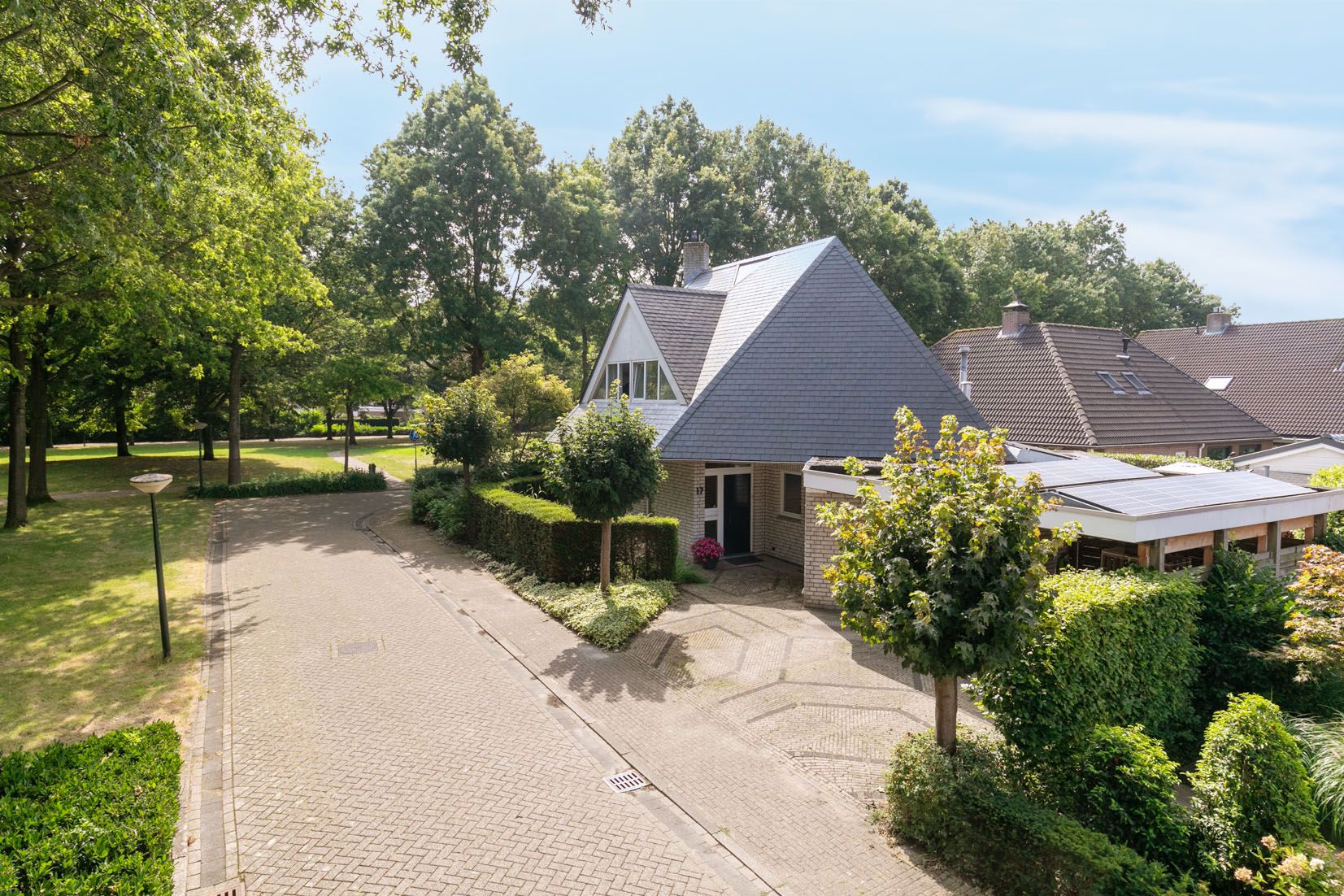 d' Onvermoeidelaan, 17, Raamsdonksveer, 4942BR, Noord-Brabant, Nederland 17