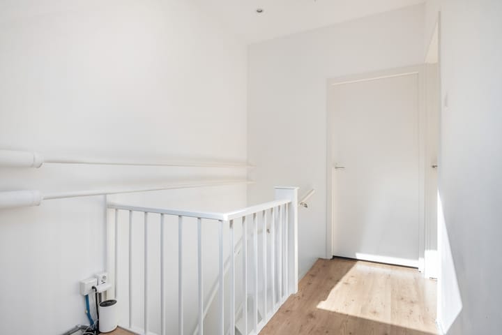 Foto 26 van Planetenbaan 176