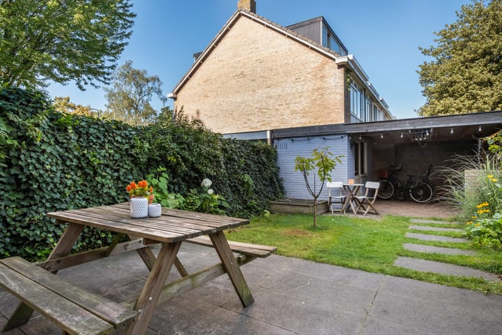 Foto 31 van Planetenbaan 176