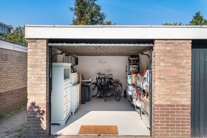 Foto 34 van Planetenbaan 176