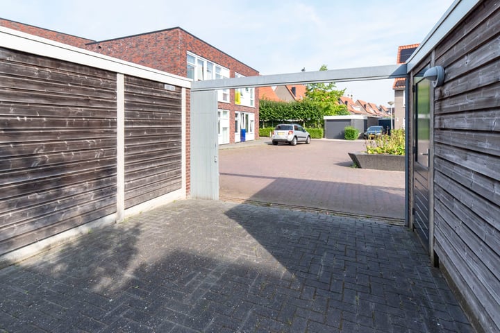 View photo 24 of Roomweg 173