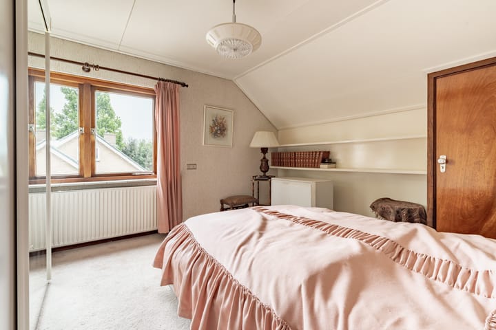 Foto 23 van Van Curlerstraat 8