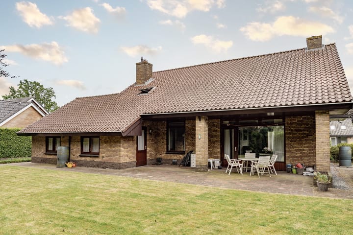 Foto 27 van Van Curlerstraat 8