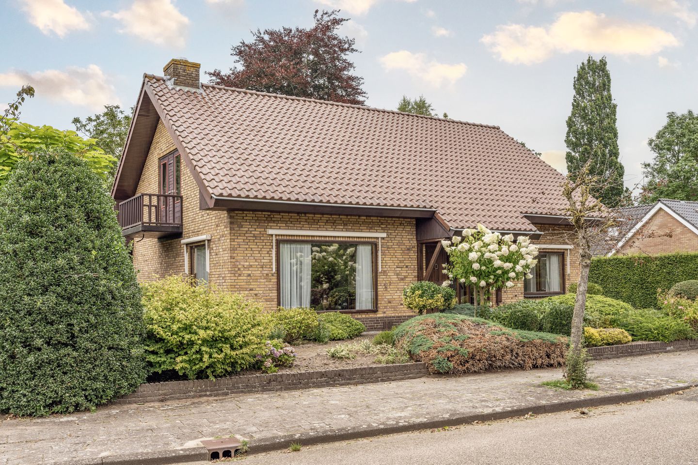 Foto 35 van Van Curlerstraat 8