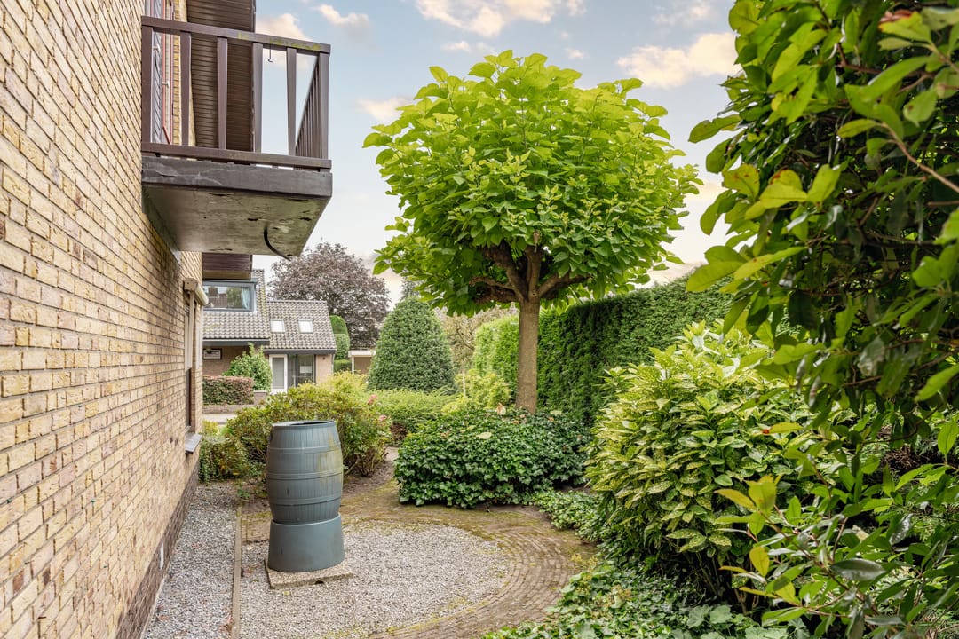 Foto 37 van Van Curlerstraat 8