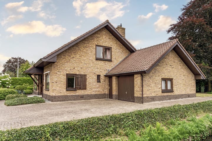 Foto 44 van Van Curlerstraat 8