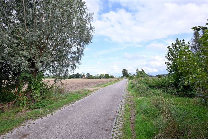 View photo 23 of Elzenbosweg 19