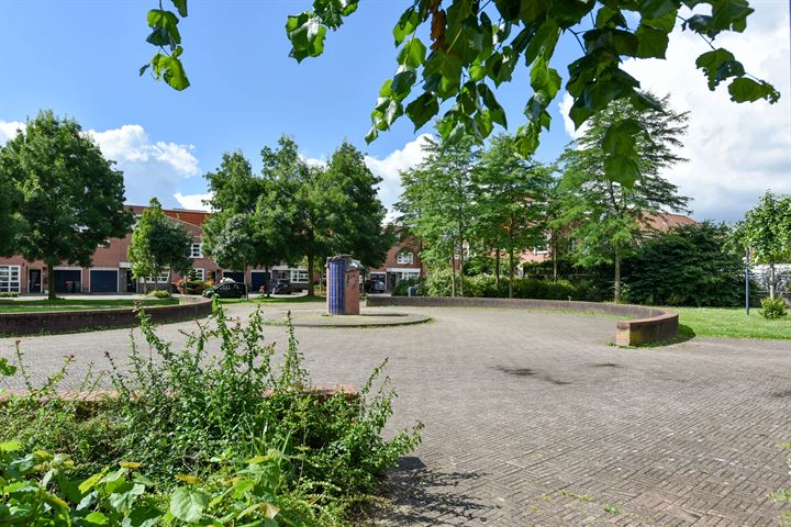 Bekijk foto 26 van Matissehof 161