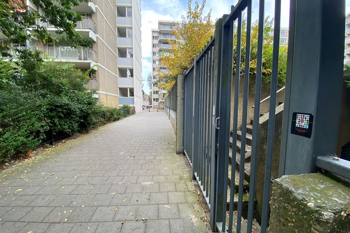 View photo 12 of Sirtemastraat