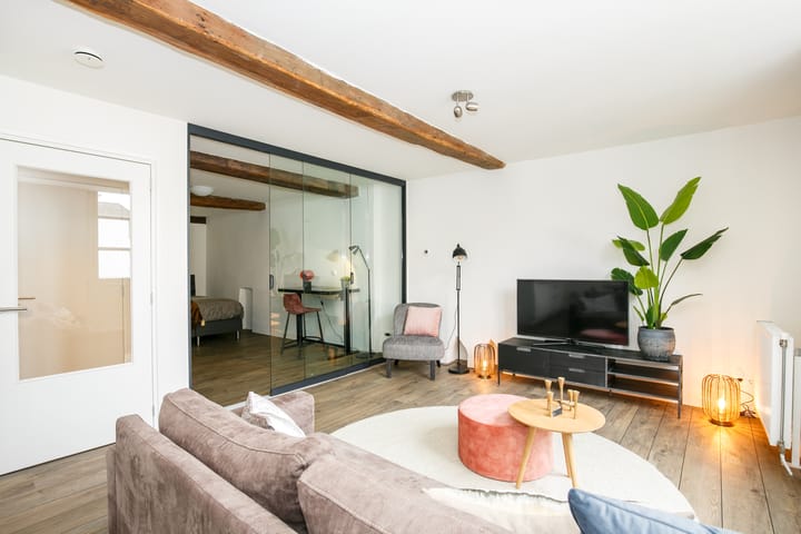 Foto 11 van Kamperstraat 11-D