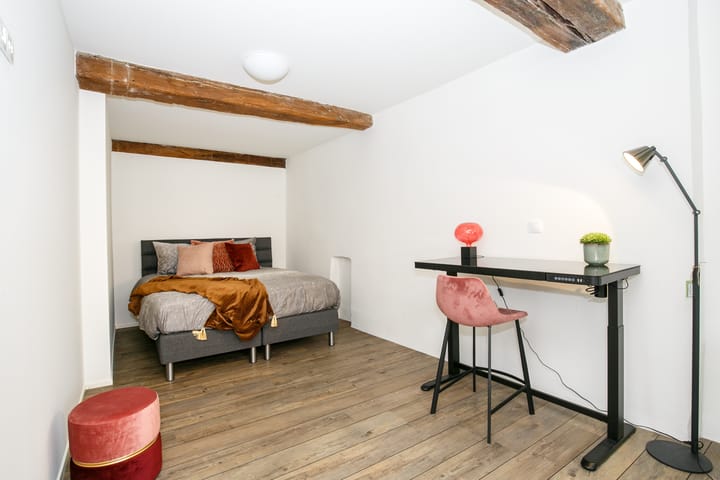 Foto 12 van Kamperstraat 11-D