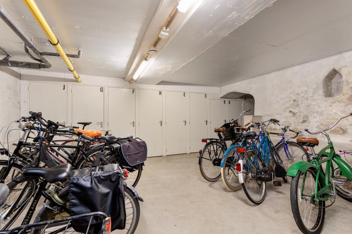 Foto 25 van Kamperstraat 11-D