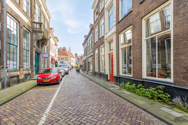 Foto 29 van Kamperstraat 11-D