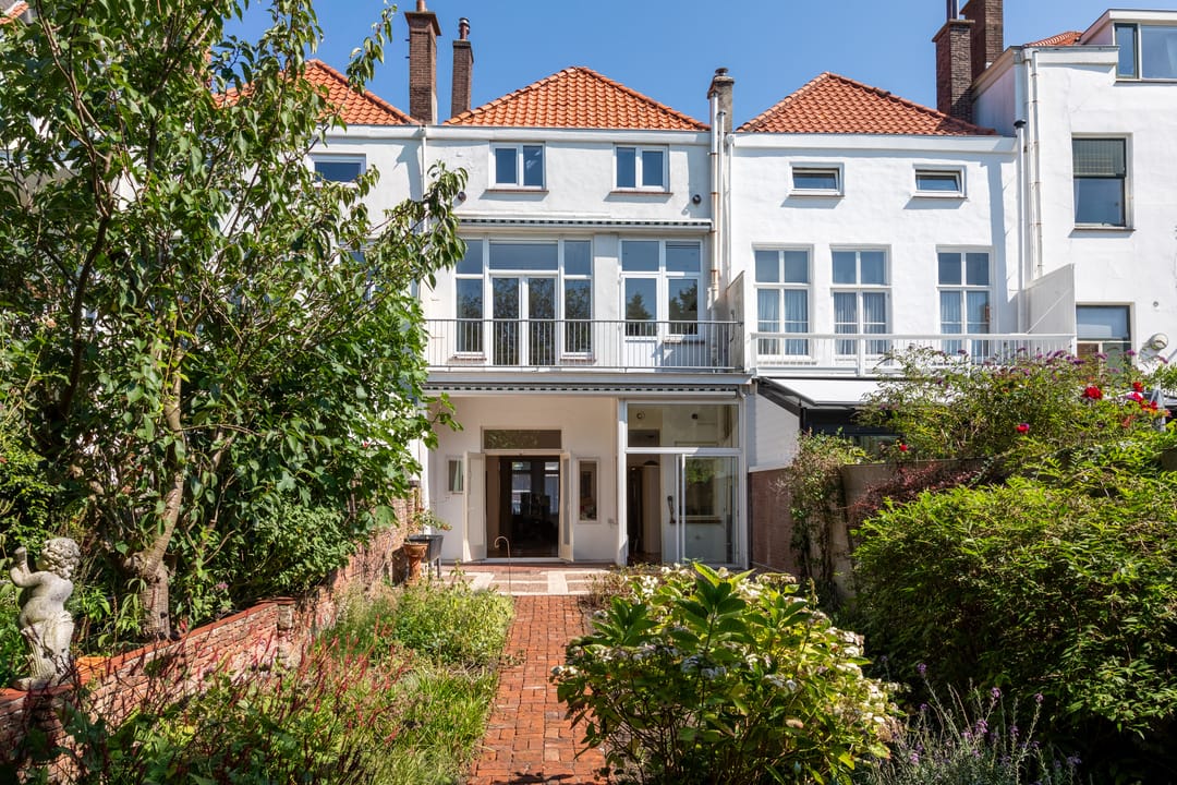 Foto 1 van 1e De Riemerstraat 22