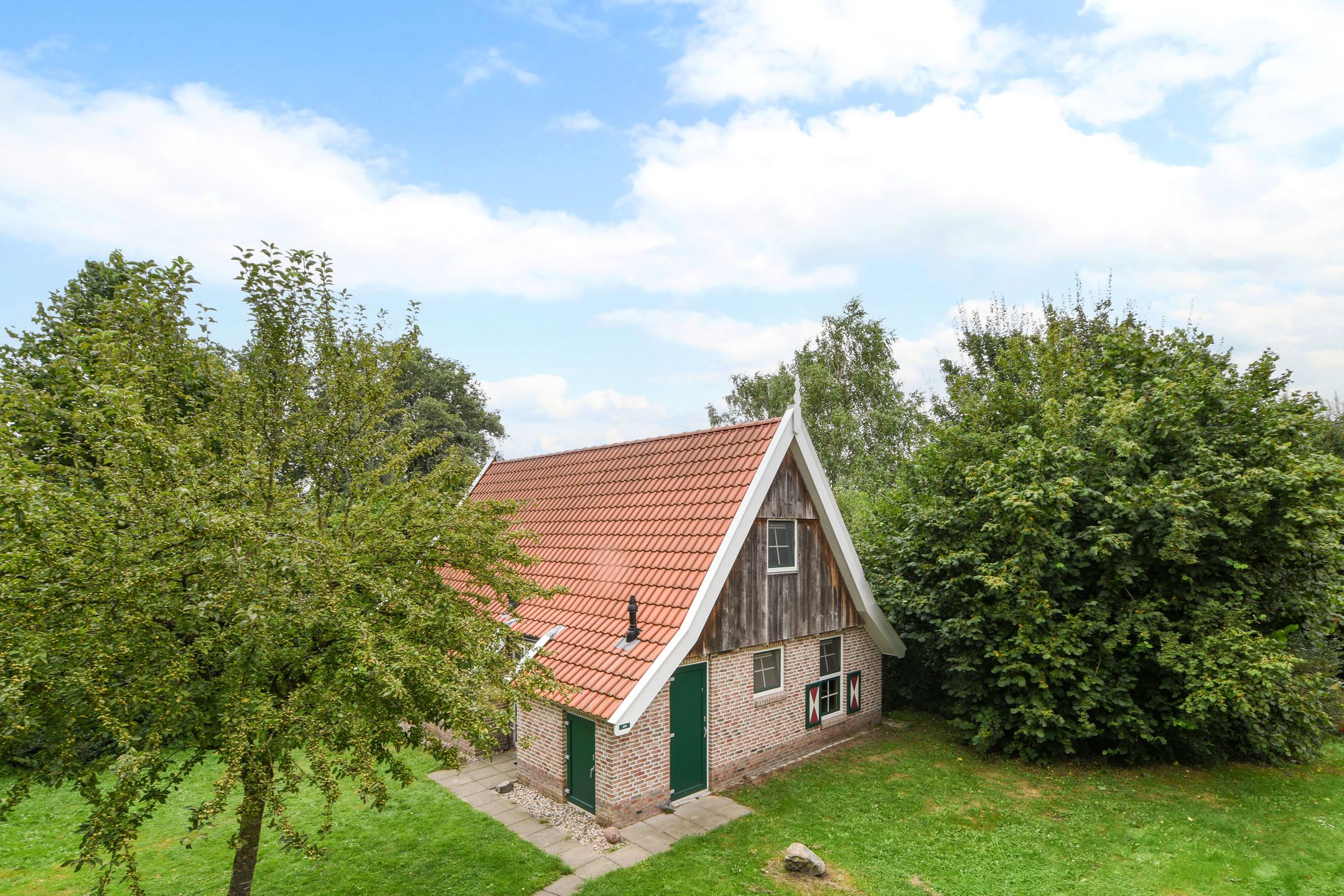 3-bedroom freehold villa in Haarle (Gem. Hellendoorn) — photo 2 of 5