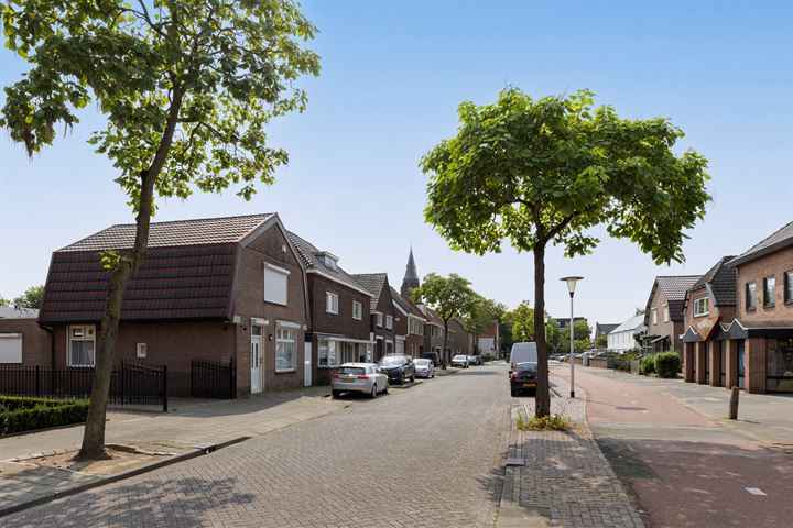 Bekijk foto 10 van Hurksestraat 15