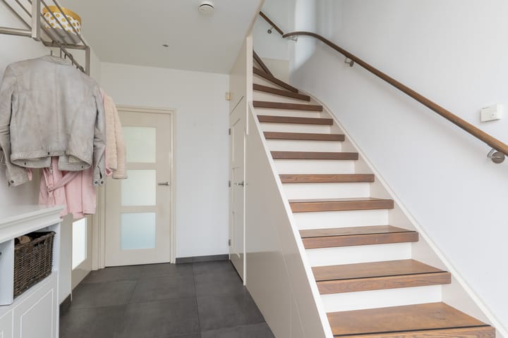 Foto 9 van Zuideinde 176