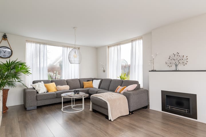 Foto 11 van Zuideinde 176