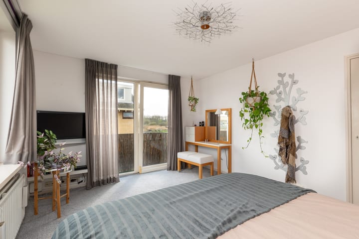 Foto 34 van Zuideinde 176