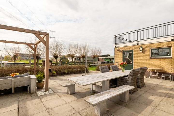 Foto 58 van Zuideinde 176