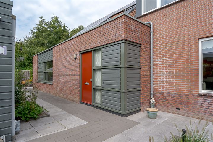 Bekijk foto 11 van Juffrouw Clewitsstraat 2-A