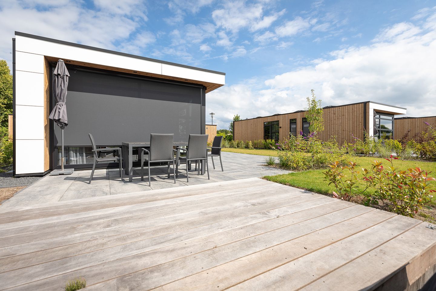 Foto 5 van Nieuw-Loosdrechtsedijk 215-CH007