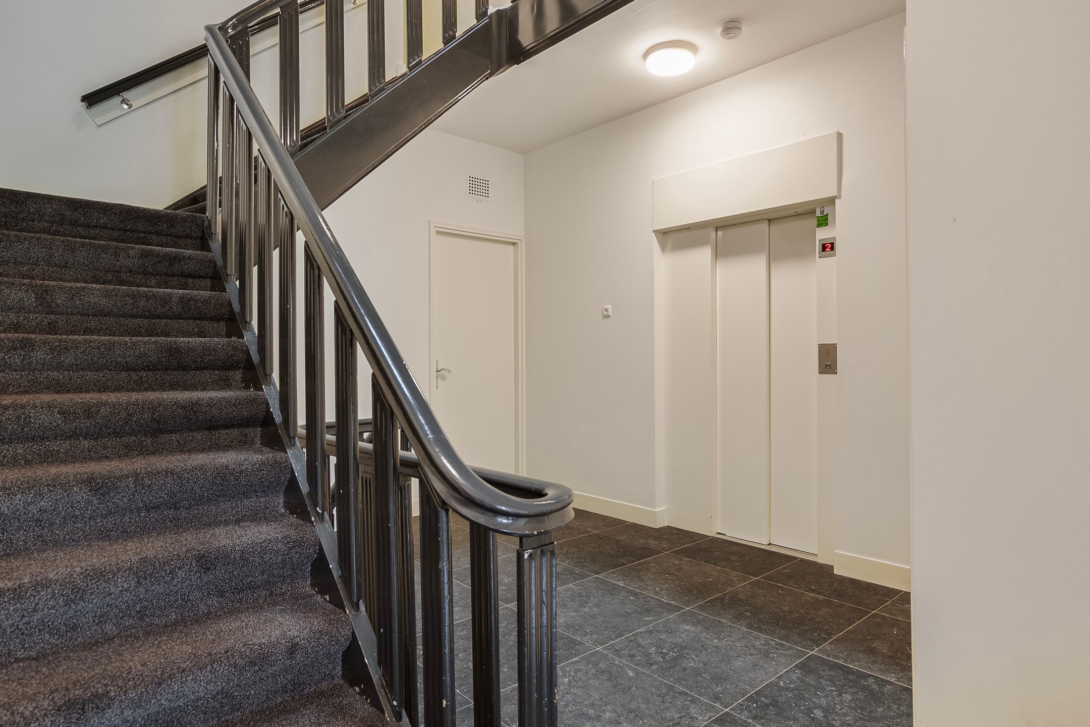 Foto 24 van Minervaplein 30-4