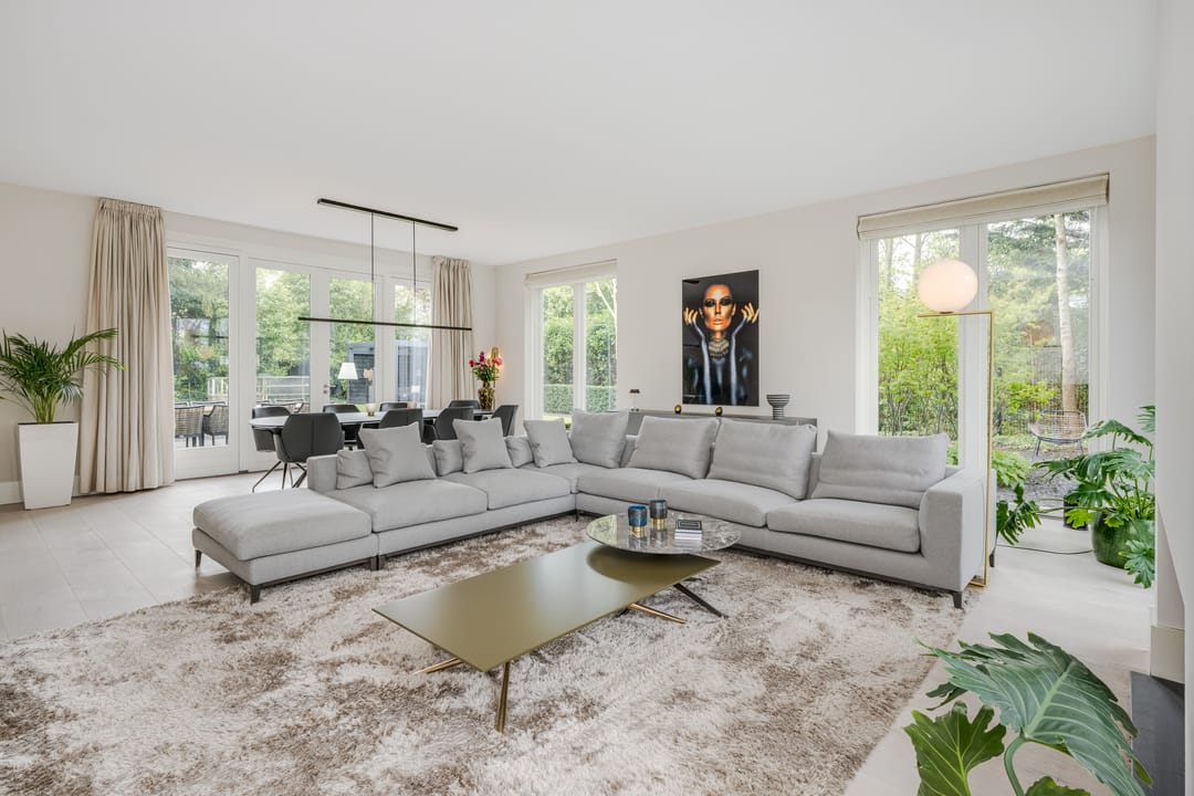 Foto 8 van van Brouchovenlaan 6