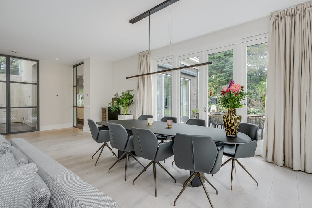 Foto 17 van van Brouchovenlaan 6