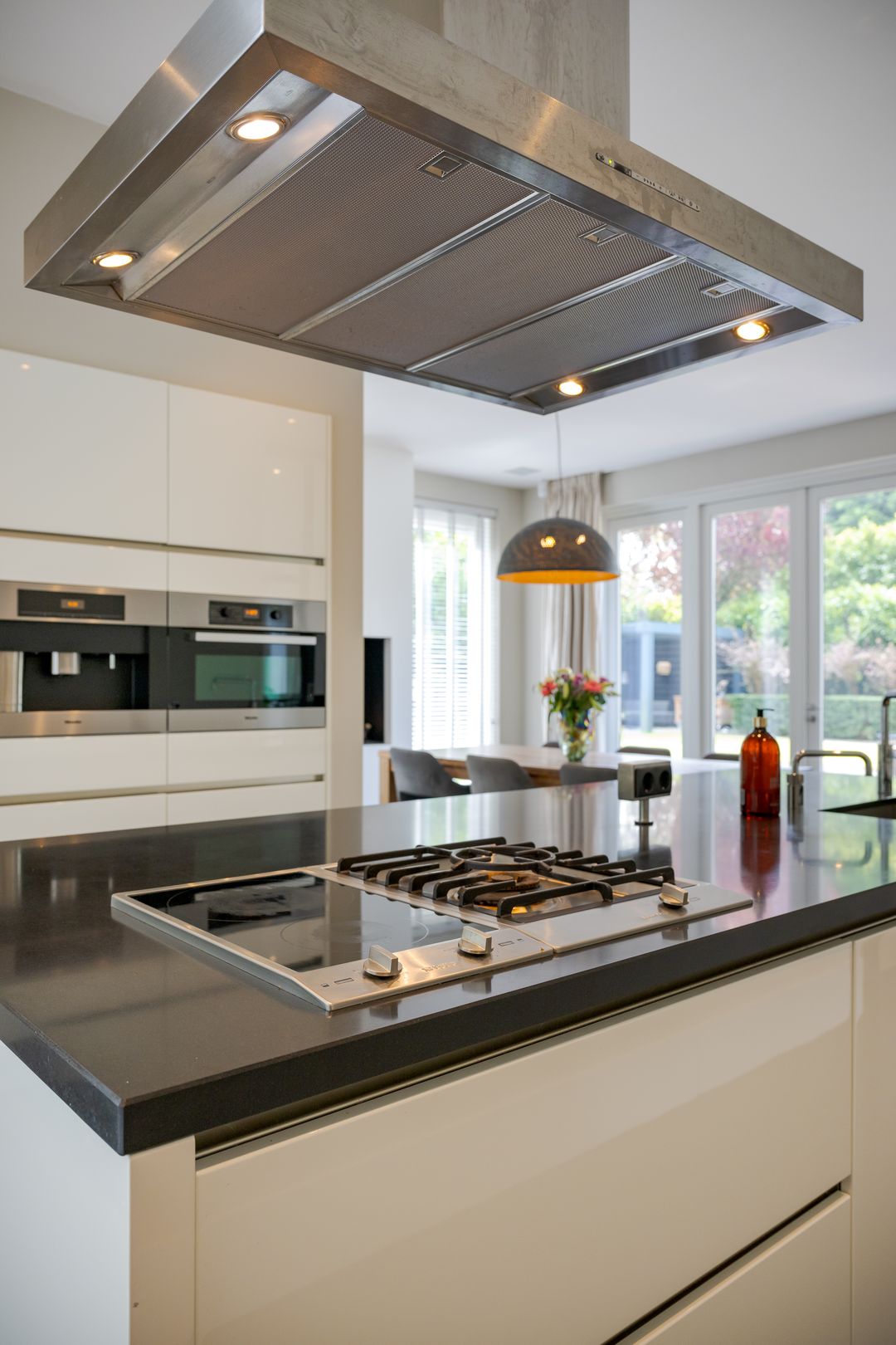 Foto 26 van van Brouchovenlaan 6