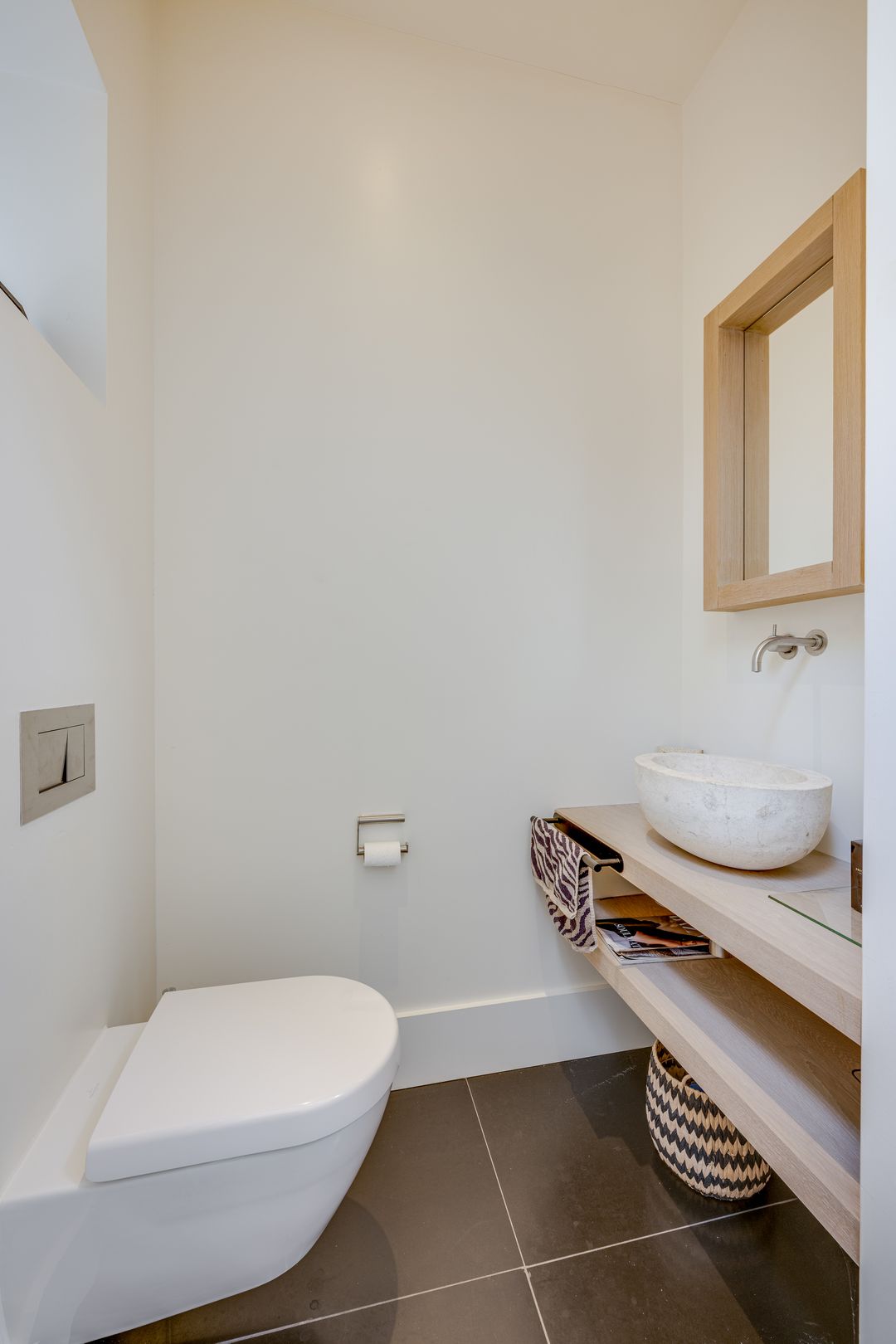 Foto 32 van van Brouchovenlaan 6