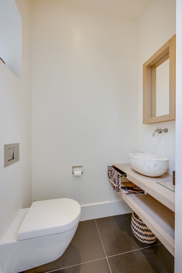 Foto 32 van van Brouchovenlaan 6