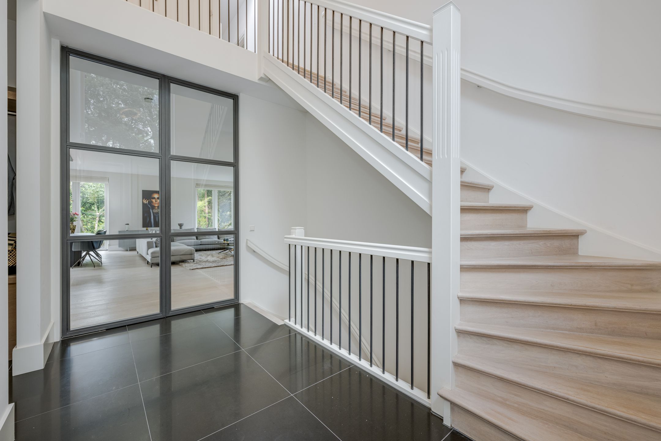 Foto 33 van van Brouchovenlaan 6