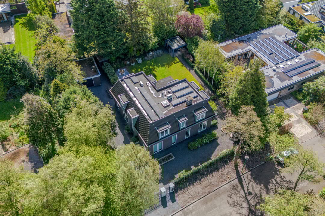 Foto 67 van van Brouchovenlaan 6