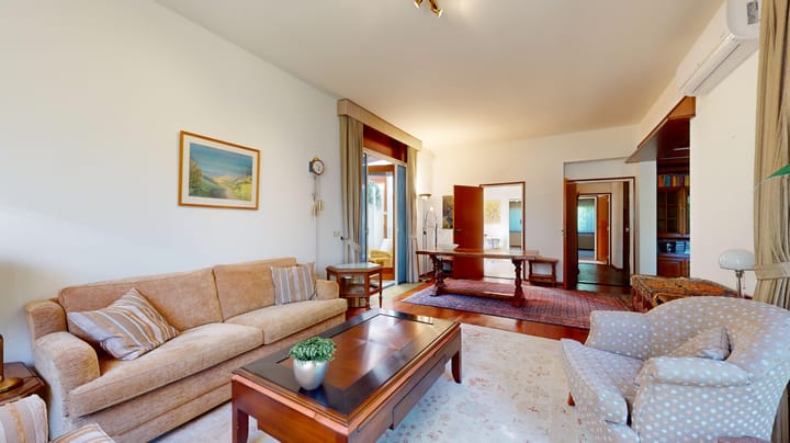 Foto 2 van Charles Beltjenslaan 2