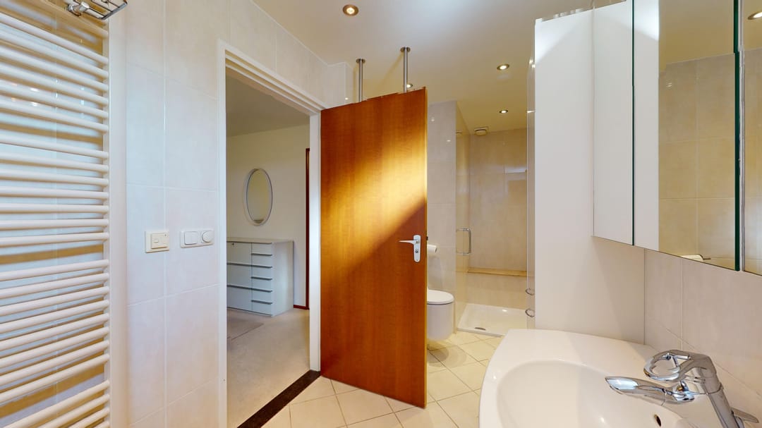 Foto 32 van Charles Beltjenslaan 2