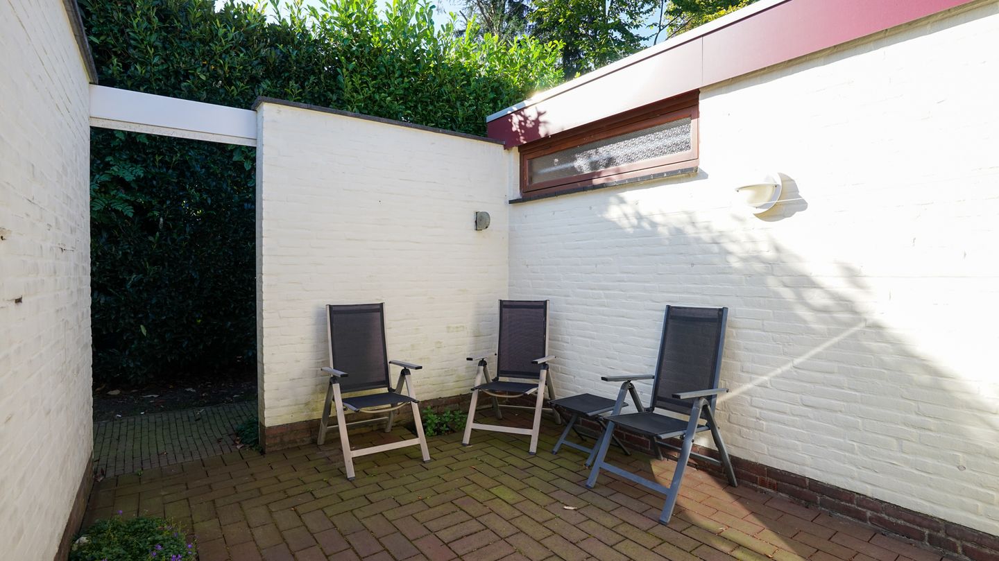 Foto 40 van Charles Beltjenslaan 2